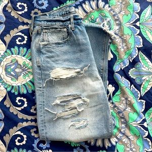 American Eagle 90’s Boyfriend Jeans